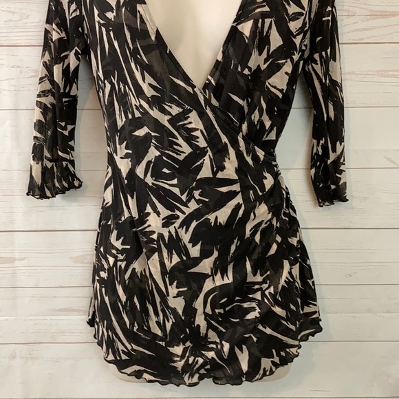Diane Von Furstenberg Sz S Silk Deep V-Neck Blouse Office Siren - Picture 3 of 10